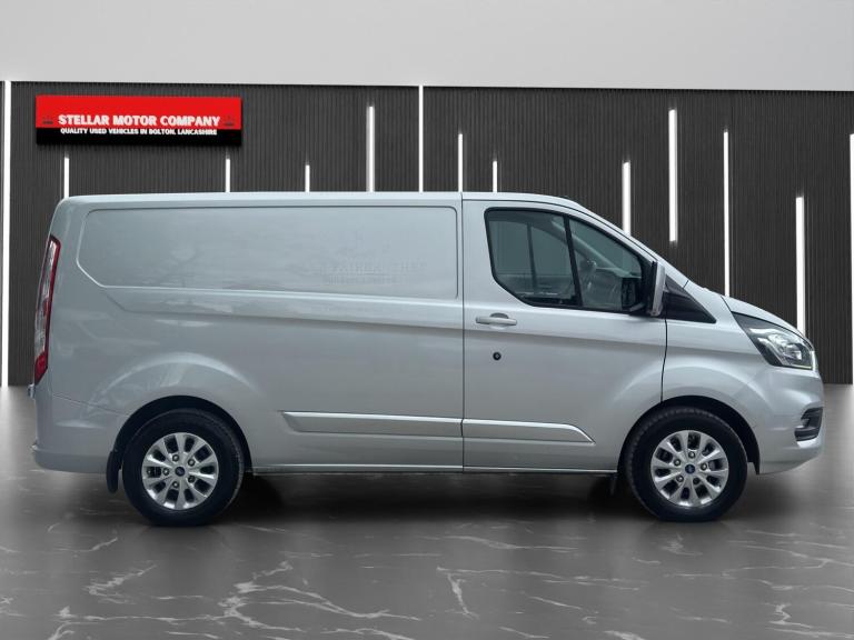 2018 Ford Transit Custom 2.0 EcoBlue 130ps Low Roof Limited Van PANEL VAN DIESEL Manual