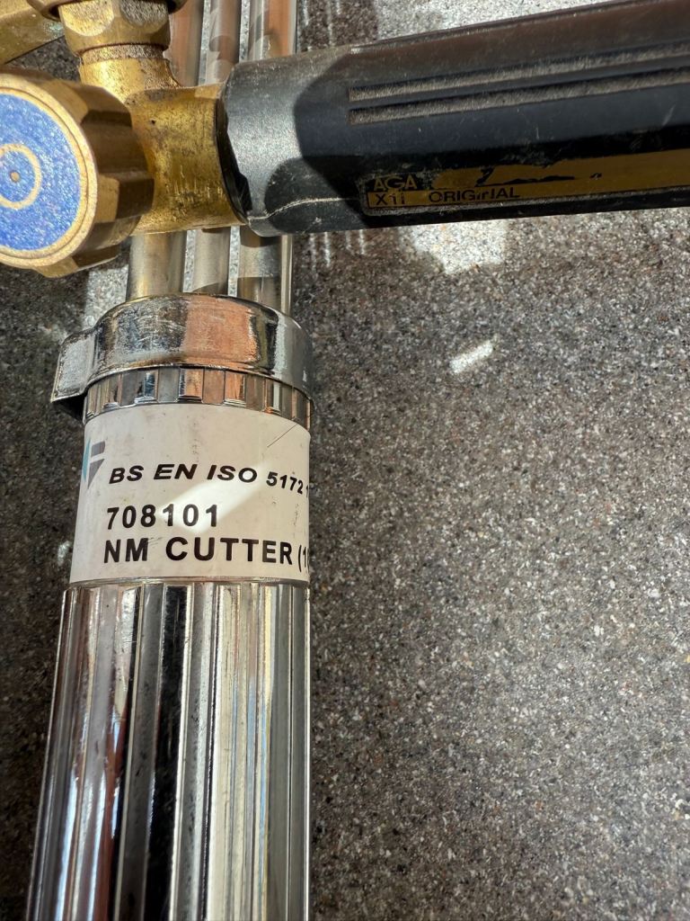 Various gas cutting torches