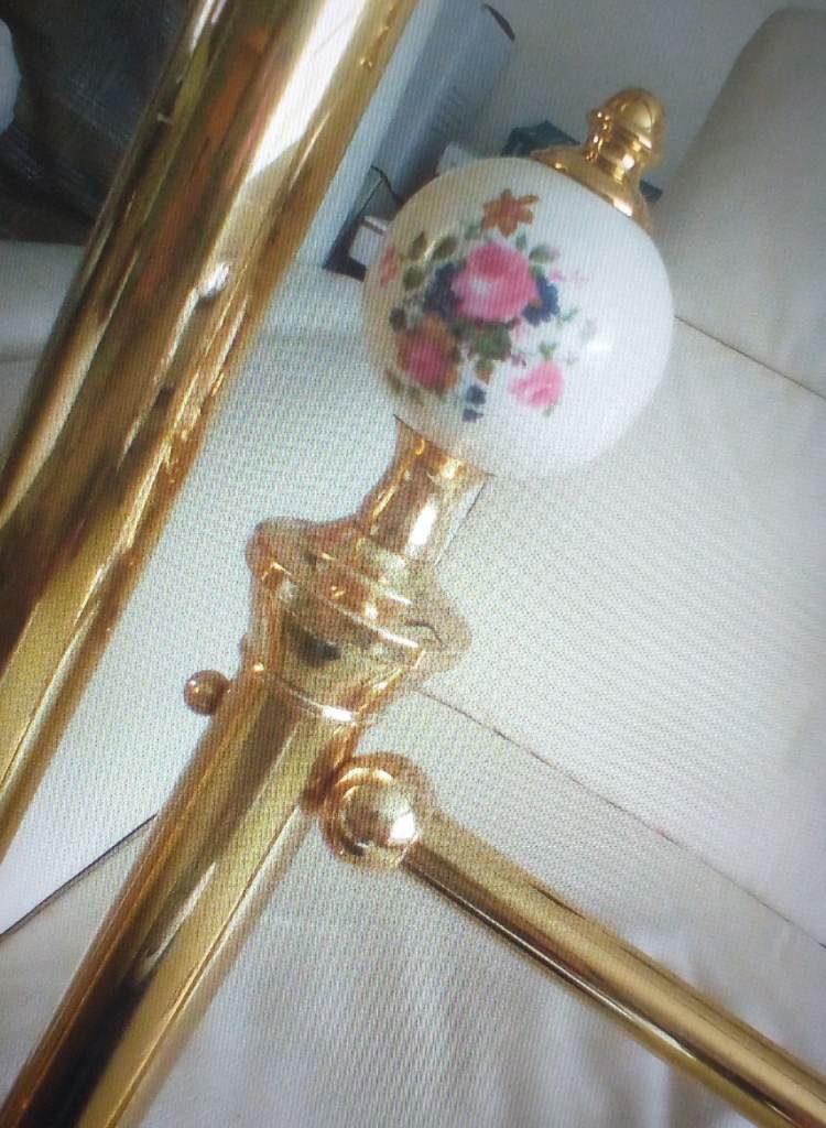 Brass/Porcelain Bedstead 