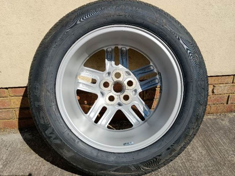 235 60 18" NEW JEEP SUV TYRE + ALLOY WHEEL