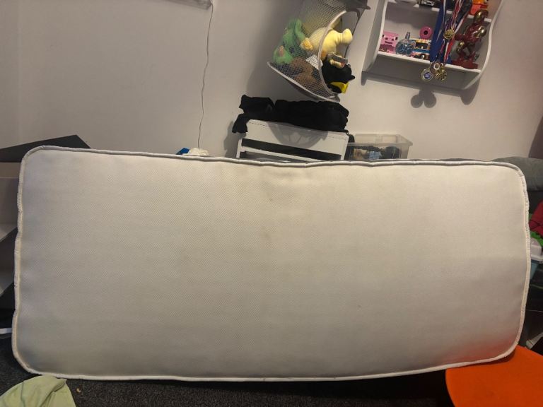 Small single mattress 