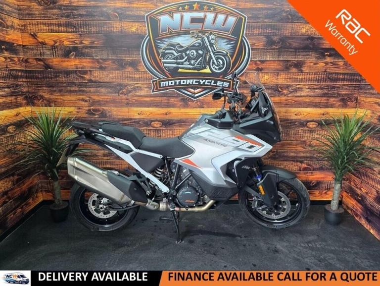 2023 KTM Adventure 1290 Super Adventure S (23MY)  Petrol Manual