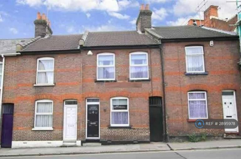 2 bedroom house in Farley Hill, Luton, LU1 (2 bed) (#2895978)
