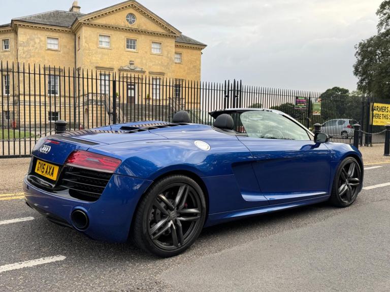 2015 Audi R8 5.2 FSI V10 Quattro 2dr S Tronic CONVERTIBLE PETROL Automatic