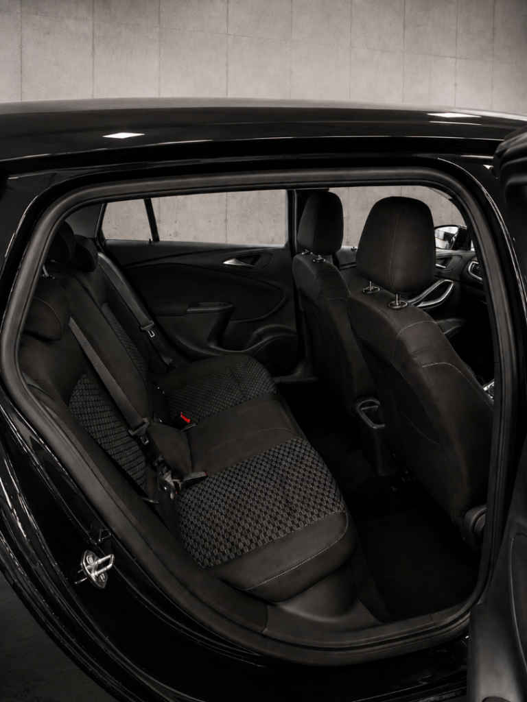 Vauxhall, ASTRA, Estate, 2018, Manual, 1598 (cc), 5 doors