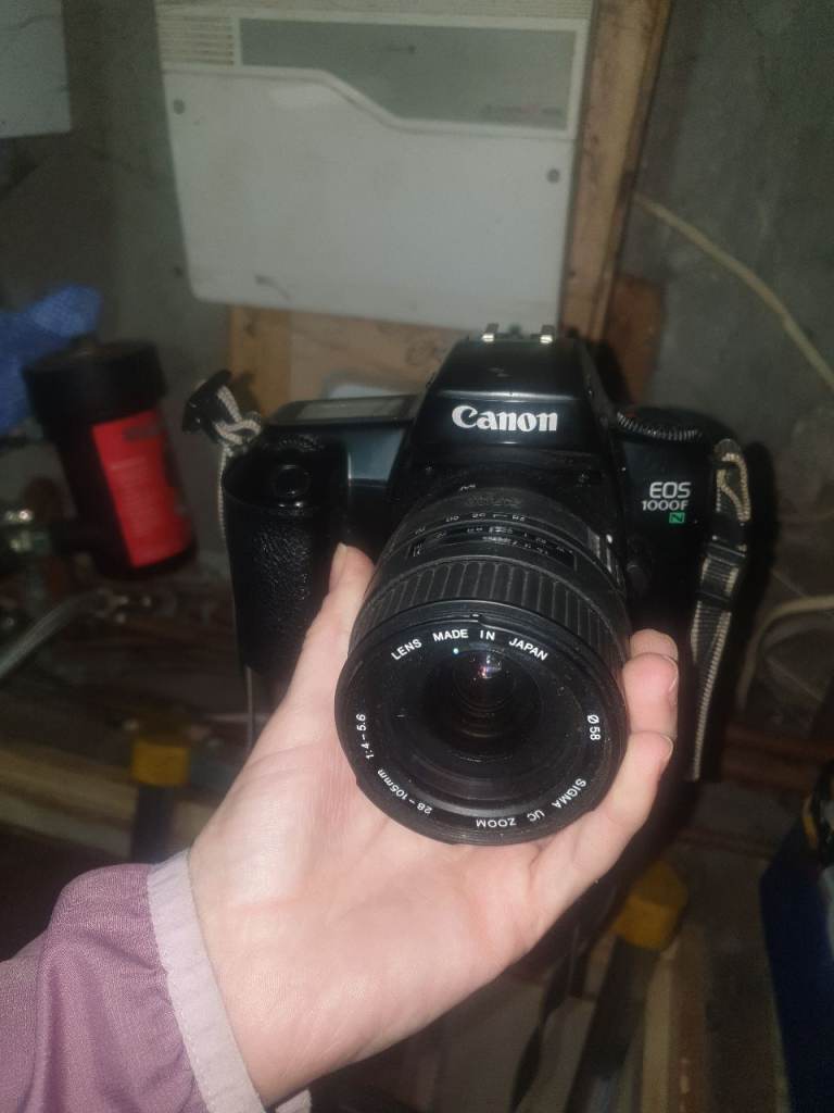 Canon EOS 1000F Film Camera with Sigma Lens – Good Condition
