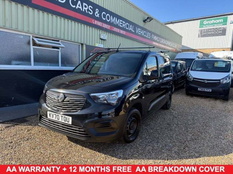 2020 70 VAUXHALL COMBO 1.2 TURBO 2000 EDITION PANEL VAN 4DR PETROL MANUAL L1 H1