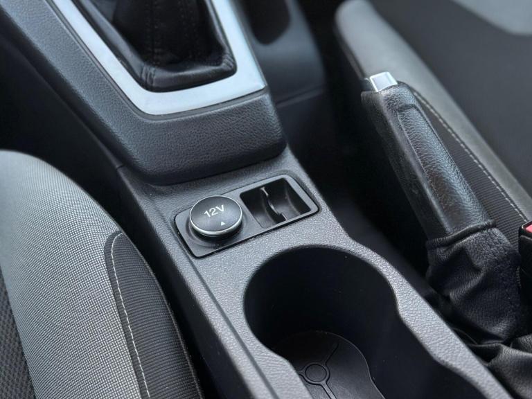 2012 Ford Focus 1.6 TDCi 115 Zetec 5dr HATCHBACK DIESEL Manual