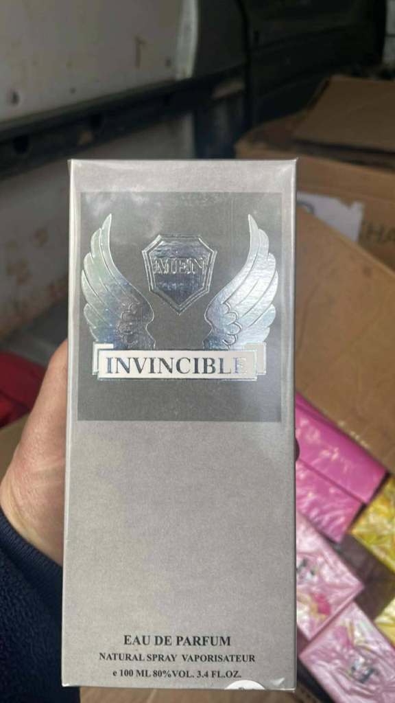 Parfumes ( I have a lot ) 