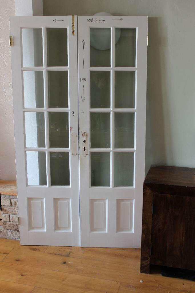 French Doors solid wood, needs some work 195 x 108.5 cm