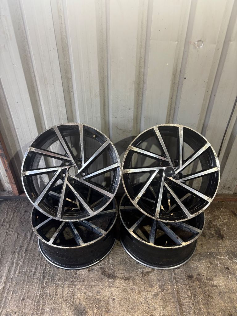 VW Speilberg Alloys 5x112 19”