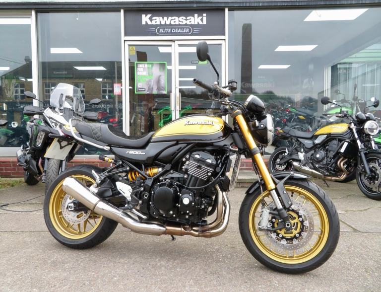 KAWASAKI Z900RS SE 