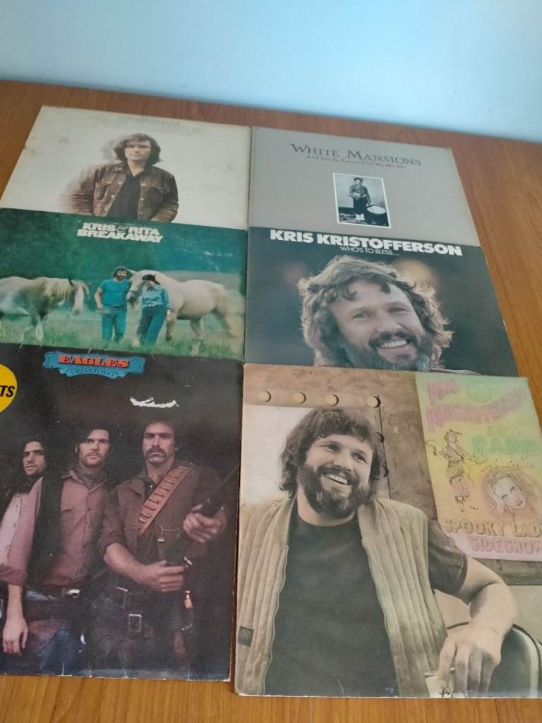 COLLECTABLE  VINYL RECORDS