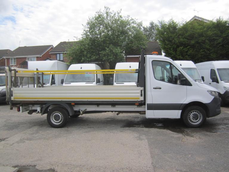 2020 Mercedes-Benz Sprinter LWB DROPSIDE T/LIFT Dropside Diesel Manual