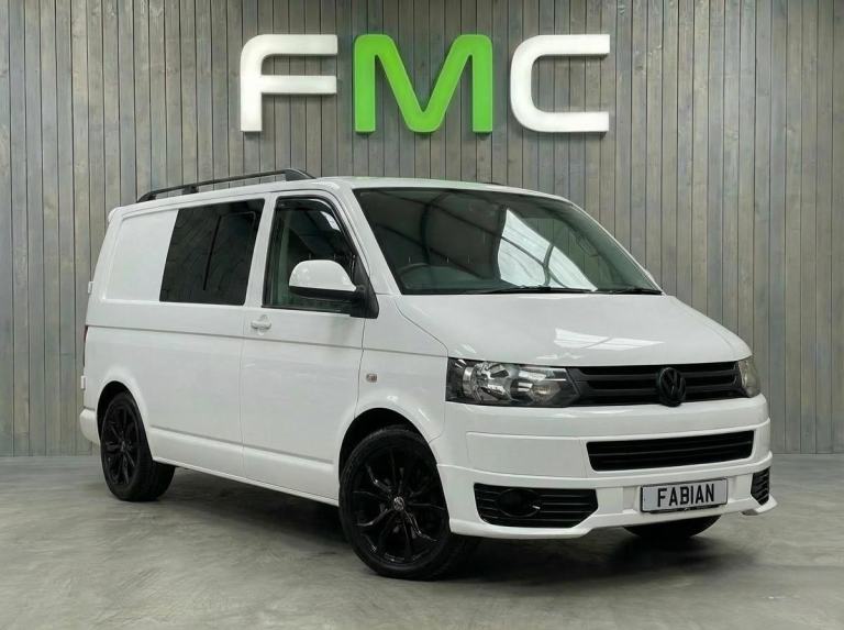 2014 VW Transporter Trendline Crew Van 5 Seat LWB *Day Van - Victron Solar -Bed*