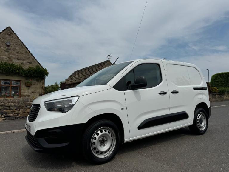 2022 Vauxhall Combo 2022 VAUXHALL COMBO 1.5 Turbo D 2300 DYNAMIC L1 H1 EURO 6 PANEL VAN Diesel Ma...