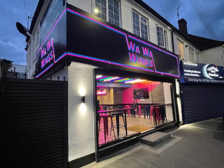 Fully Fitted Takeaway Shop To Rent – Lawn Lane Hemel Hempstead – New 25 Yr Lease