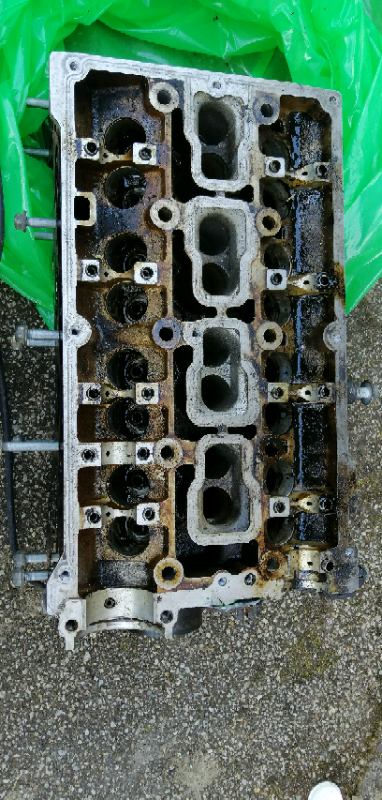 Alfa Romeo Cylinder Head From Alfa 147 1.6TS.  Condition is Used.