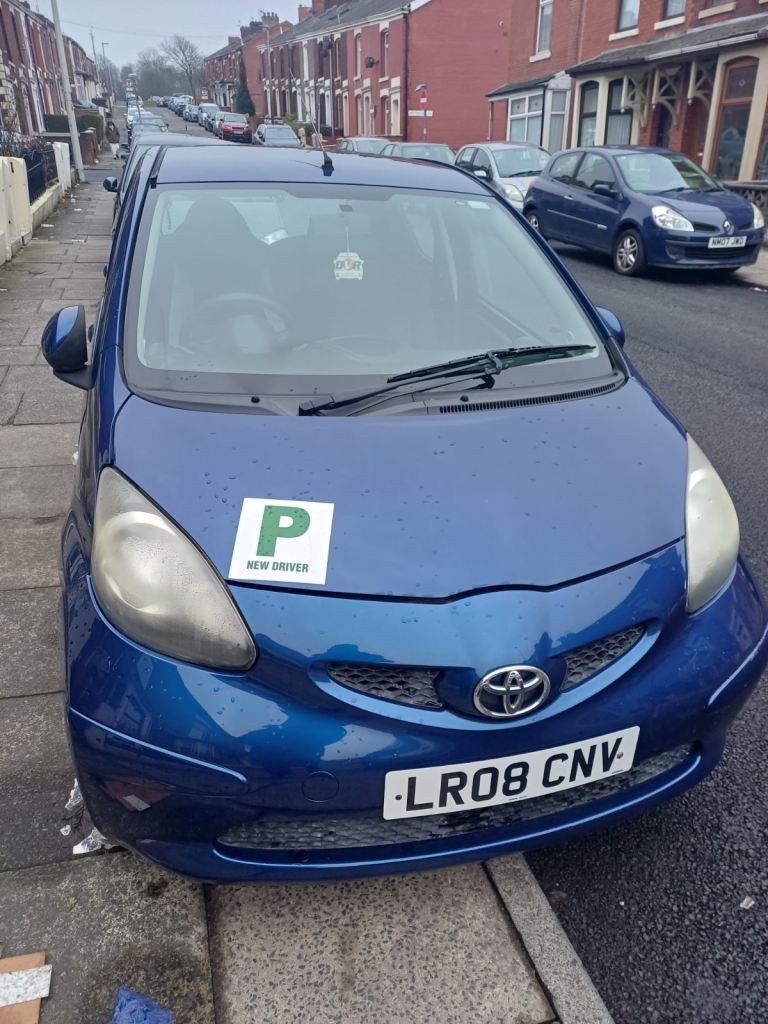 Toyota, AYGO, Hatchback, 2008, Manual, 998 (cc), 5 doors