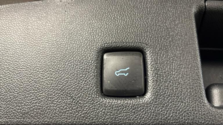 2025 Ford Kuga 2.5 FHEV ST-Line 5dr CVT Hybrid Estate Estate Hybrid Automatic