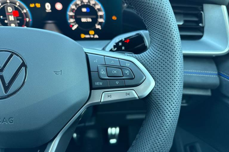 2025 Volkswagen Touran 1.5 eTSI R-Line 5dr DSG7 [7 Seat] Estate PETROL Automatic