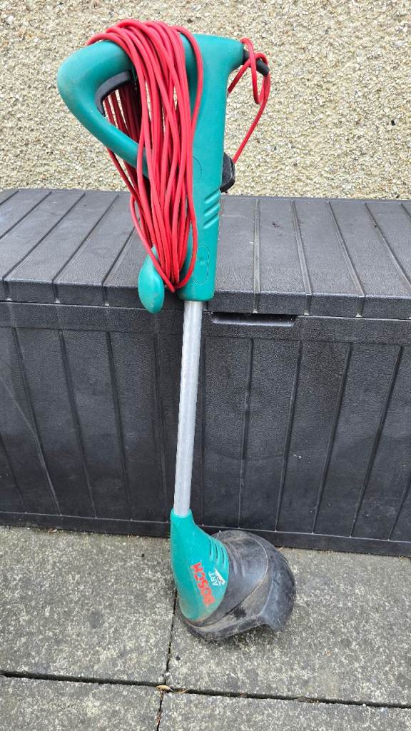 Bosch, Corded Electric Grass Strimmer 