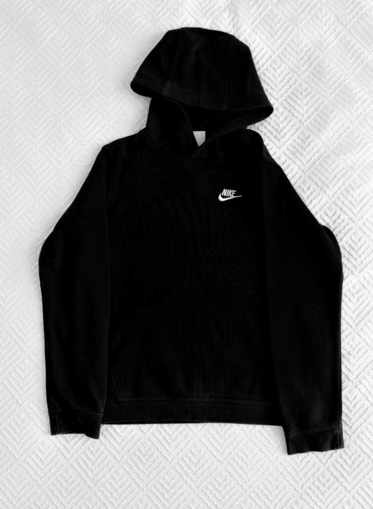Nike Kids Hoodie XL Black Pullover Sweatshirt Kangaroo Pocket Casual Sportswear
