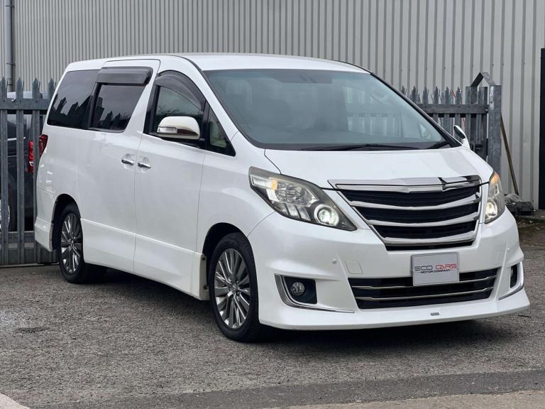 2014 Toyota Alphard GOLDEN EYES II V6 MPV Petrol Automatic