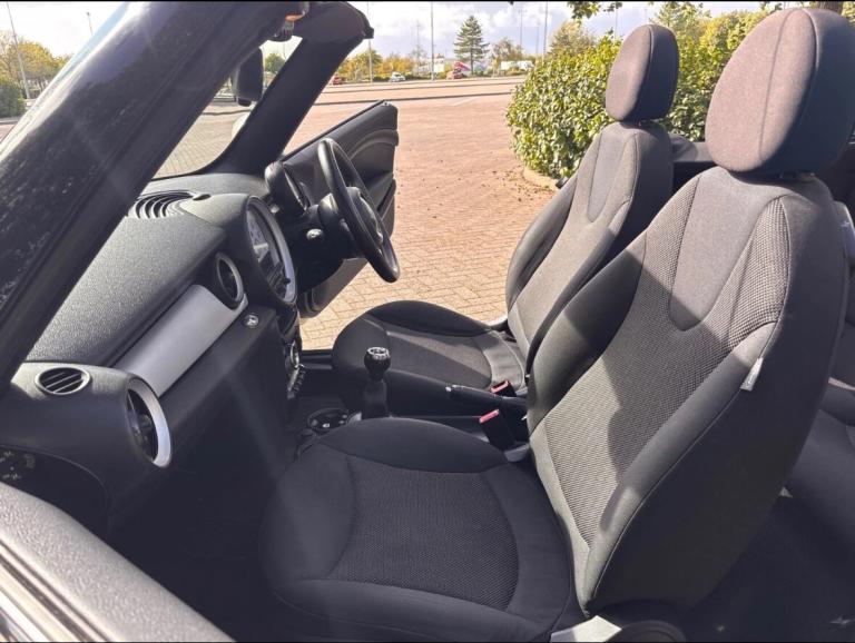 2013 MINI Convertible 1.6 Cooper 2dr Long MOT Full History CONVERTIBLE Petrol Manual