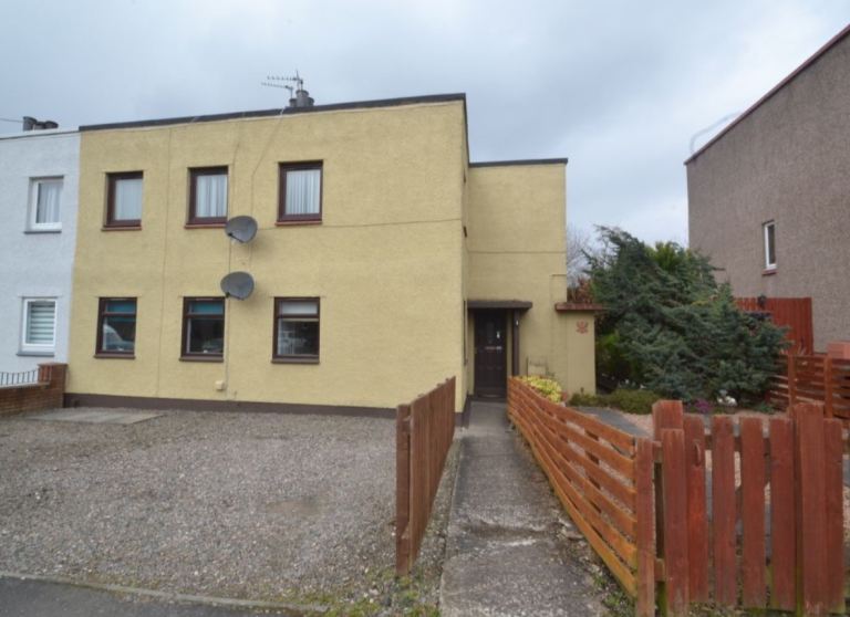 Two bedroom flat beside Rex Park Dunfermline KY11 - all viewing slots now full