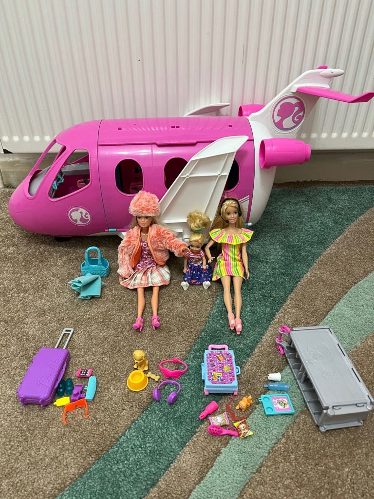 4 in 1 Barbie Airplane £23. accessories .Barbie Bundle, Dreamplane Playset 