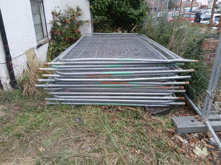 Heras panel panels fencing site security yard chicken run garden mesh