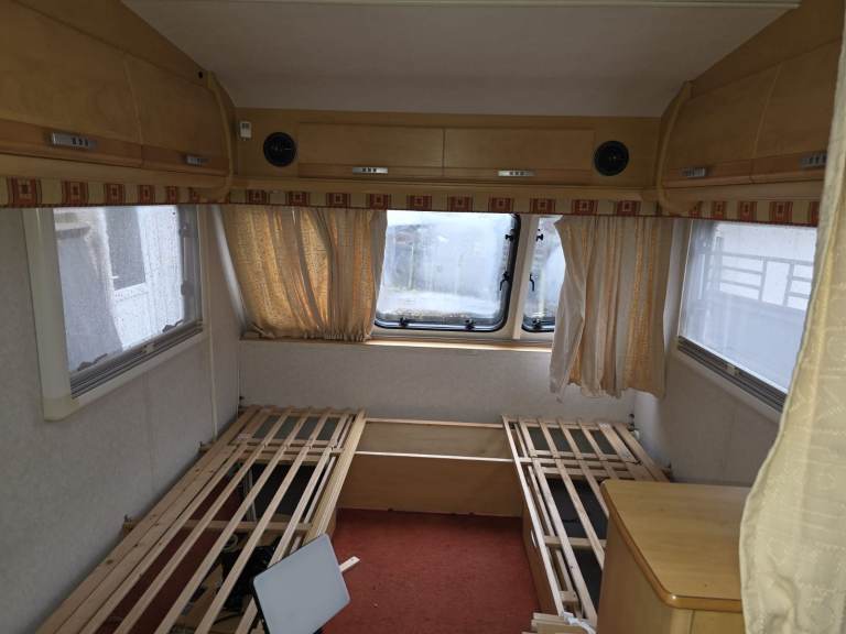 Caravan Interior - Camper Conversion Van