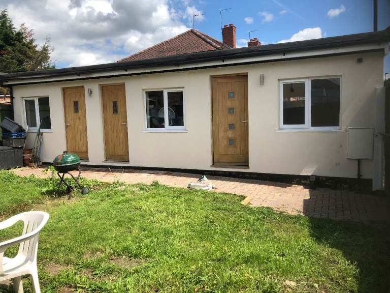 3 room property for rent as work/live place