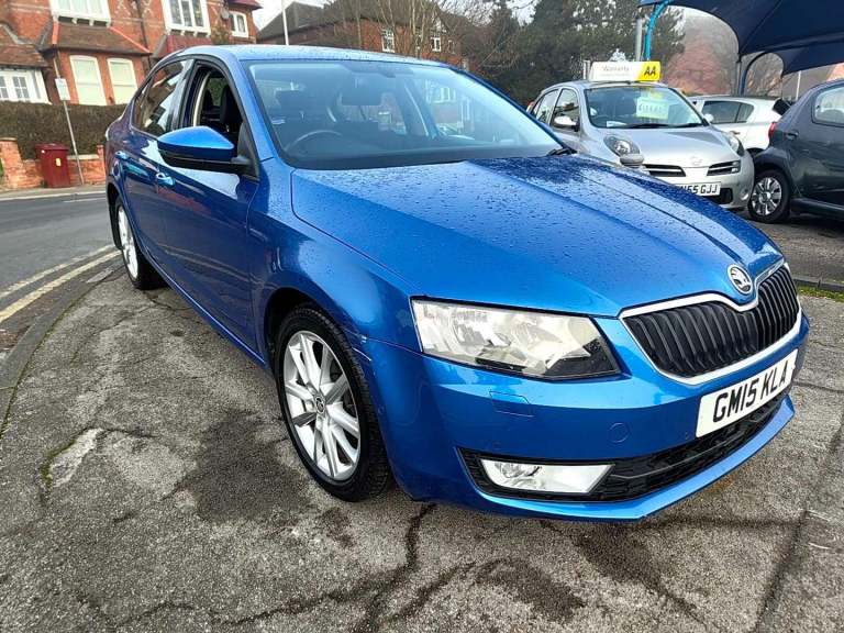  Skoda Octavia 1.6 TDI Elegance DSG Euro 5 (s/s) 5dr Diesel Automatic