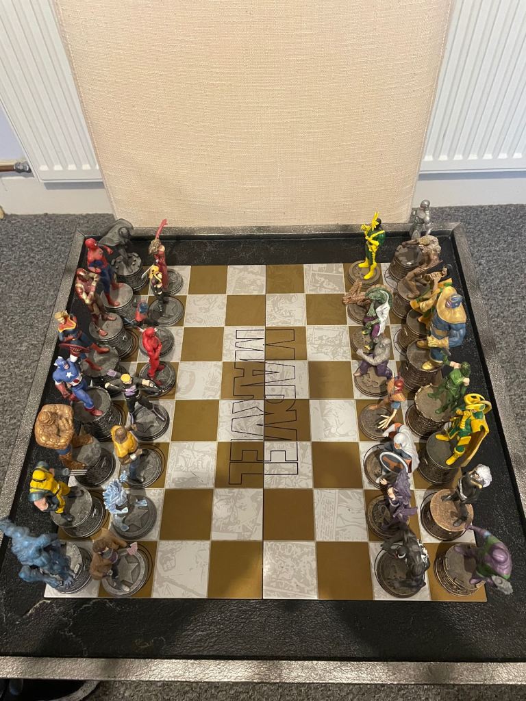 Marvel chess set