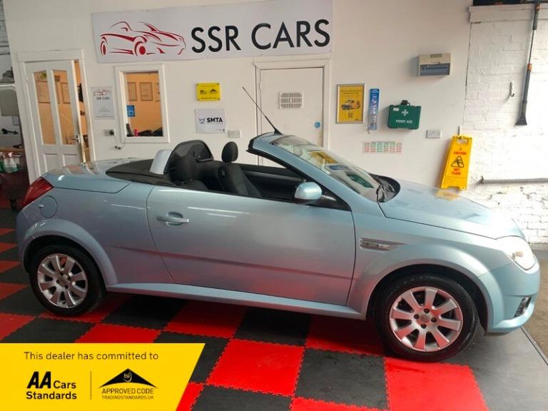 Vauxhall Tigra 1.4i 16v Convertible 2dr Petrol Manual (146 g/km, 89 bhp)