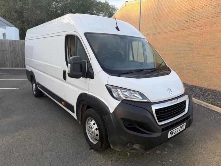2023 Peugeot Boxer 2.2 BlueHDi H2 Professional Premium+ Van 140ps PANEL VAN Diesel Manual