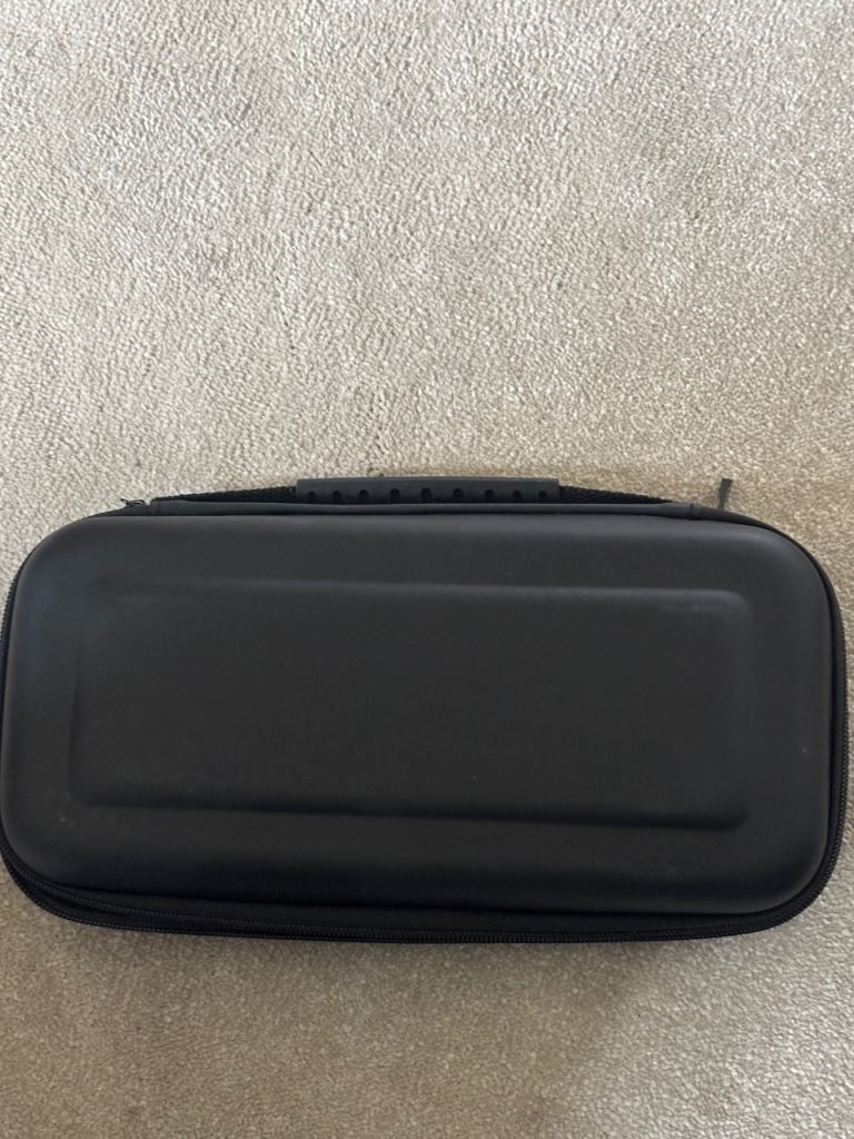 Black Nintendo Switch Carry Case by Orzly– Good Condition