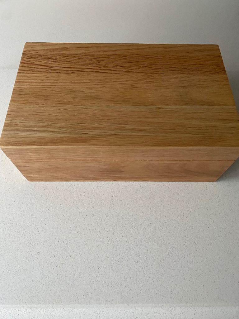Oak Jewellery/Storage Box With Lid New