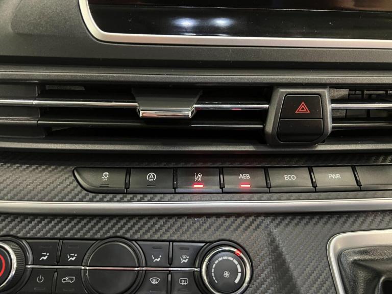 2022 Maxus Deliver 9 2.0 D20 Chassis Cab 2dr Diesel Manual RWD L2 Euro 6 (s/s) (150 ps) Tipper Di...