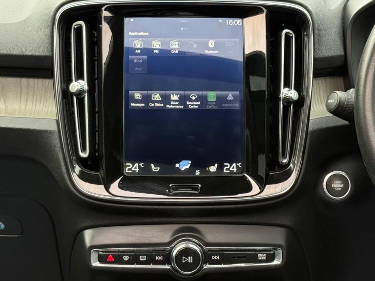 2019 Volvo XC40 1.5 T3 INSCRIPTION AUTO, 21000 MILES, VOLVO S HISTORY. ESTATE Petrol Automatic