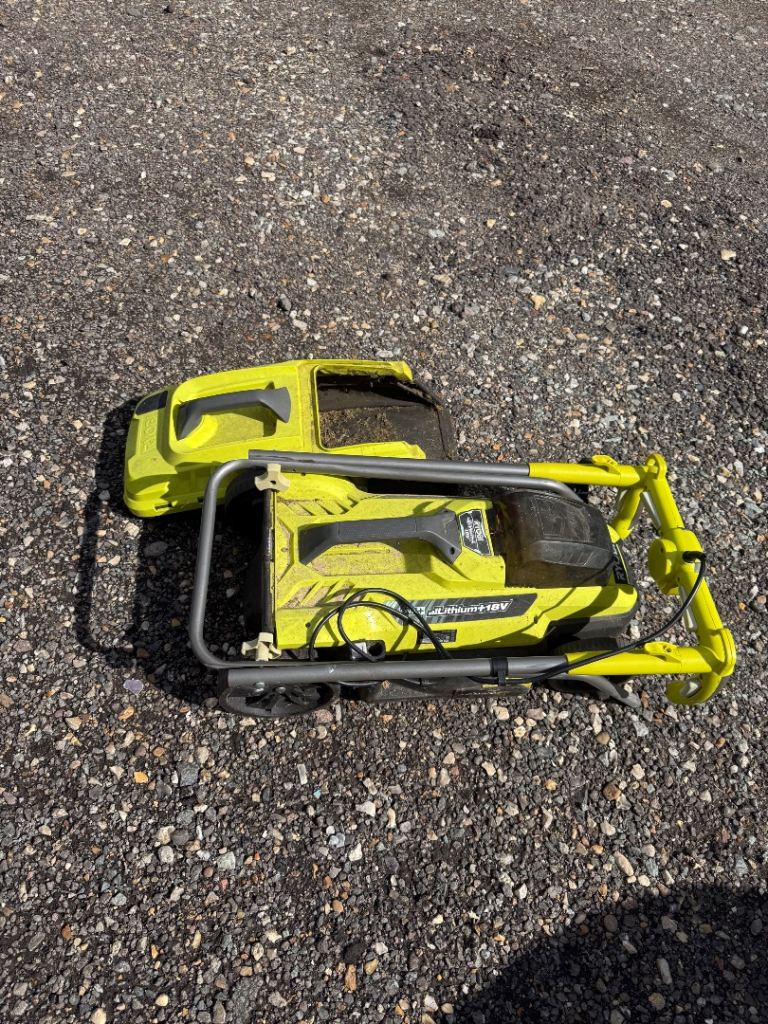 Free Ryobi 18v lawnmower spares or repairs