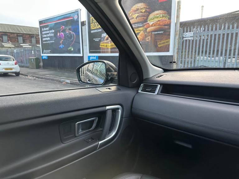 2017 Land Rover Discovery Sport 2.0 TD4 SE Tech 5dr [5 Seat] ESTATE Diesel Manual