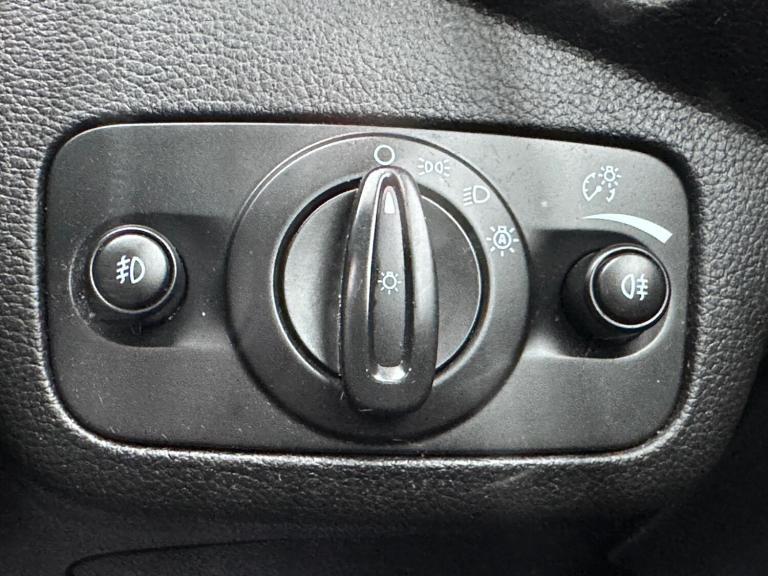 2014 Ford Kuga 2.0 TDCi 163 Titanium 5dr Powershift HATCHBACK Diesel Automatic