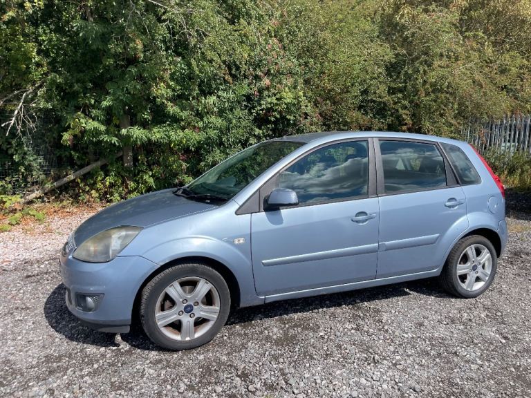 FORD FIESTA 1.4 ZETEC CLIMATE 2007 REG BLUE 5 DOOR MOT FEBRUARY 4TH 2027 MAIN DEALER HISTORY 45+MPG