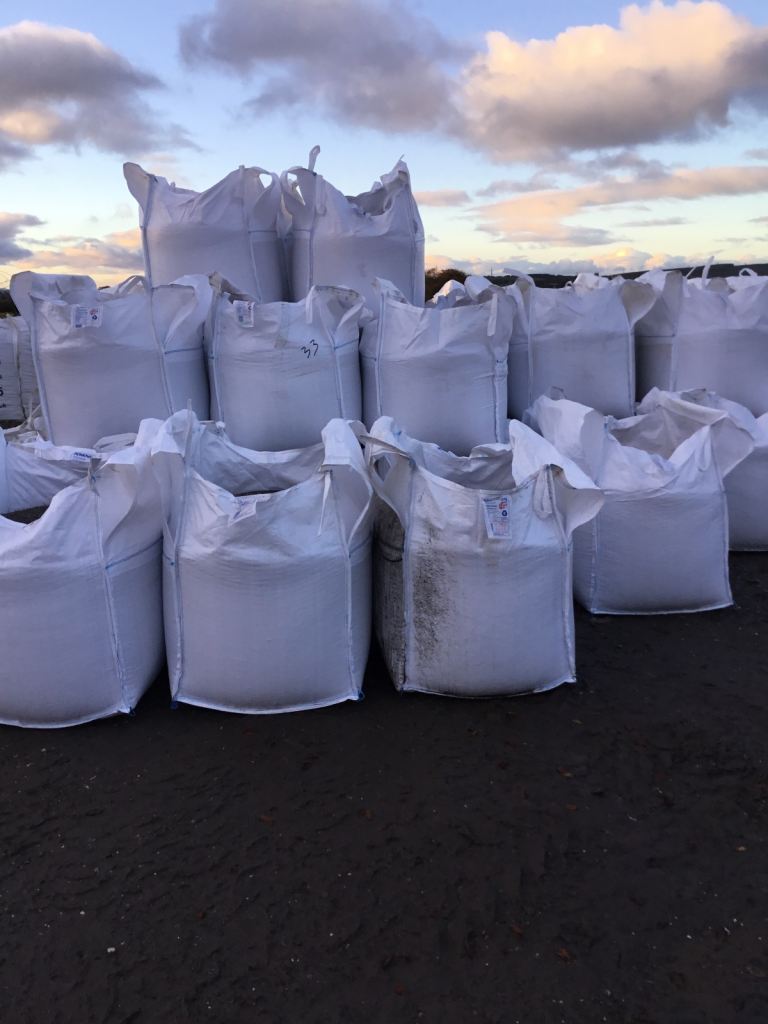 Bulk bags of washed building sand FREE DELIVERY 