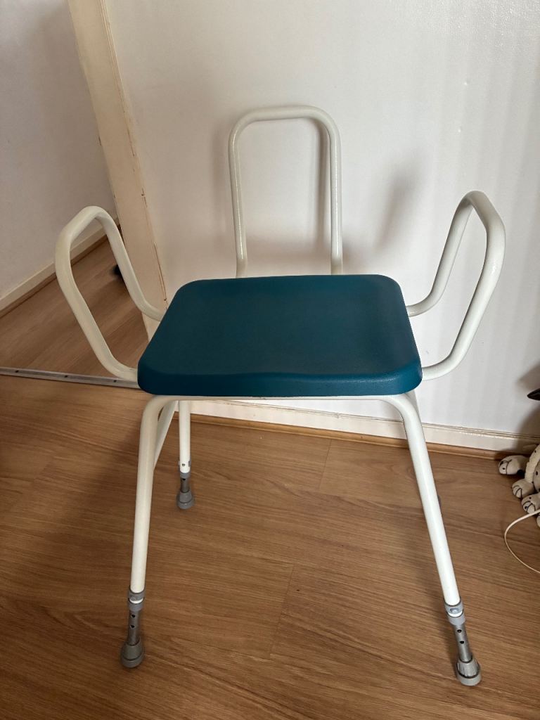SHOWER CHAIR - NOW £15 ONO