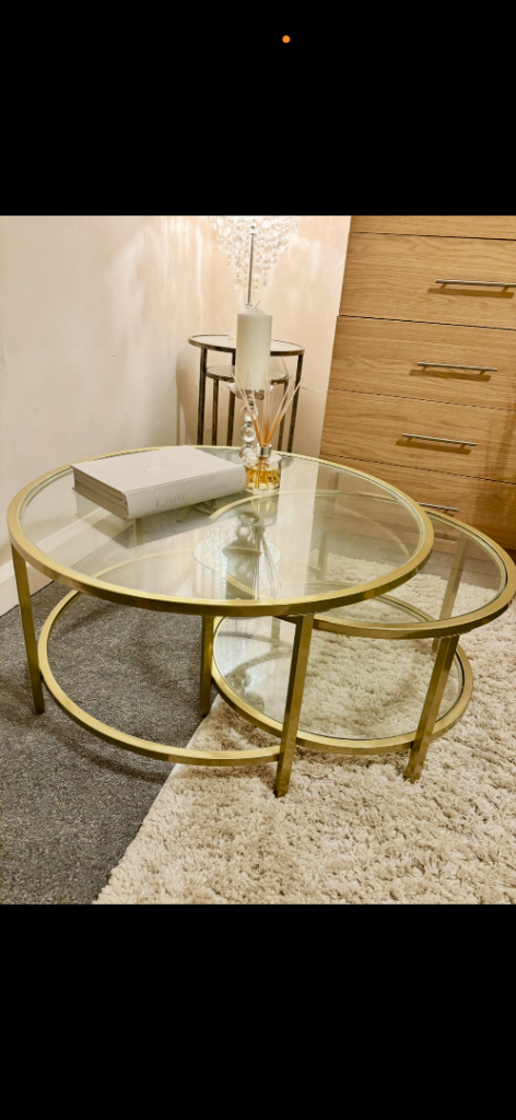 Coffee table stylish excellent condition 