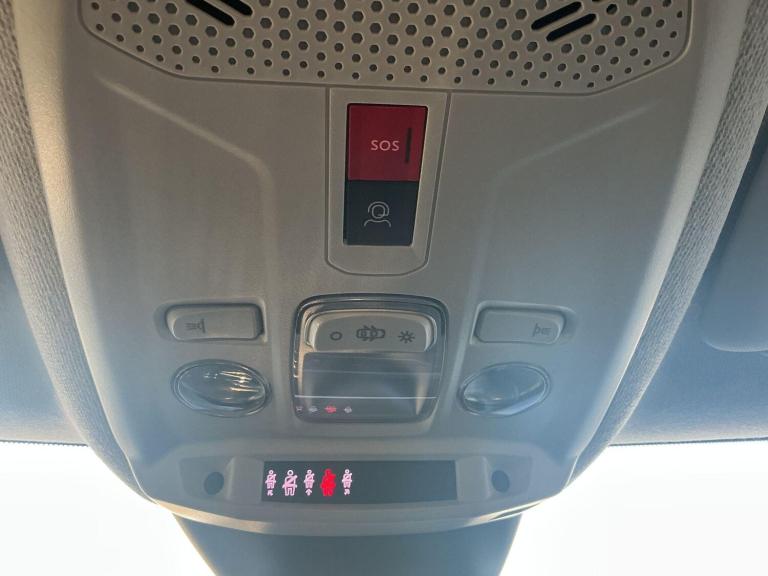 2025 Citroen e-C4 50kWh MAX Hatchback 5dr Electric Auto (7.4kW Charger) (136 ps) HATCHBACK Electr...